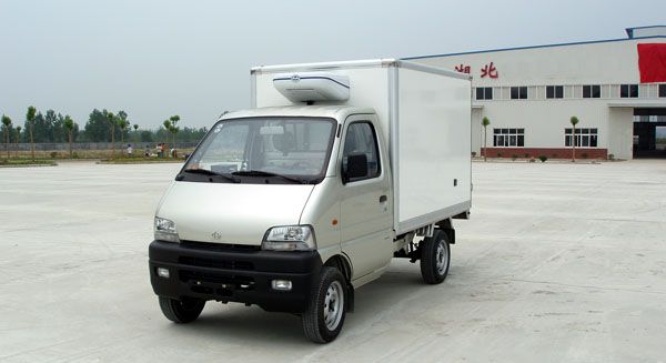 長(zhǎng)安輕型冷藏車(chē)