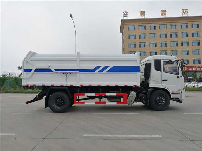 東風(fēng)天錦新款壓縮式對(duì)接垃圾車